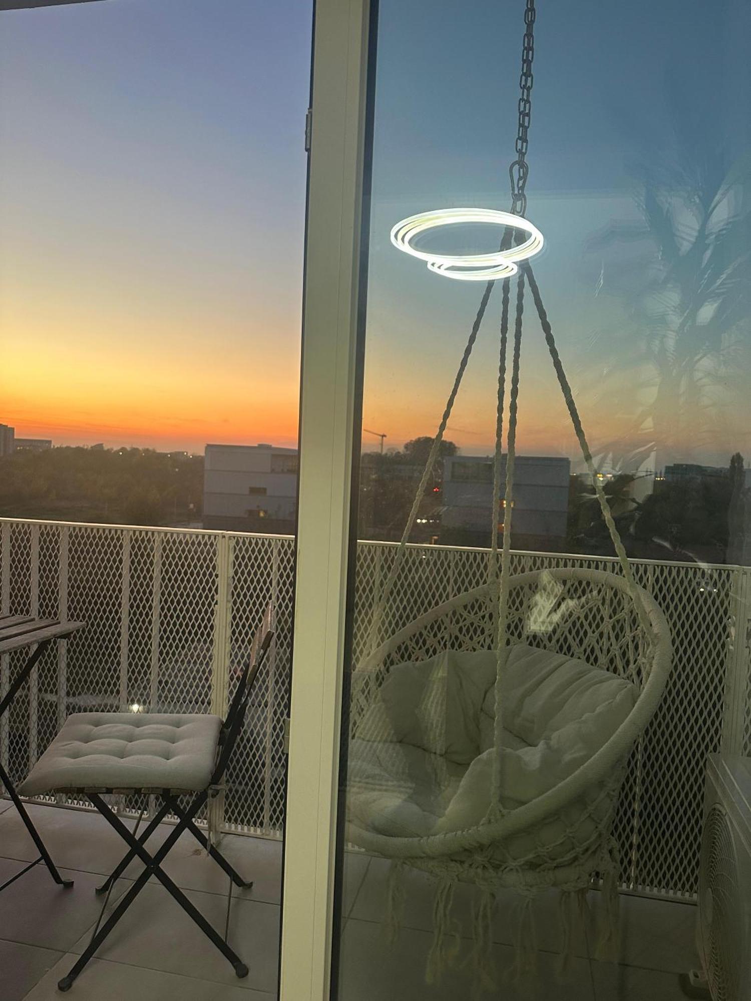 Japanese Studio With Hammock And Sunset View Timişoara Eksteriør billede